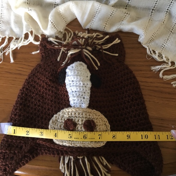 NWOT Crocheted Horse Hat - Picture 7 of 7